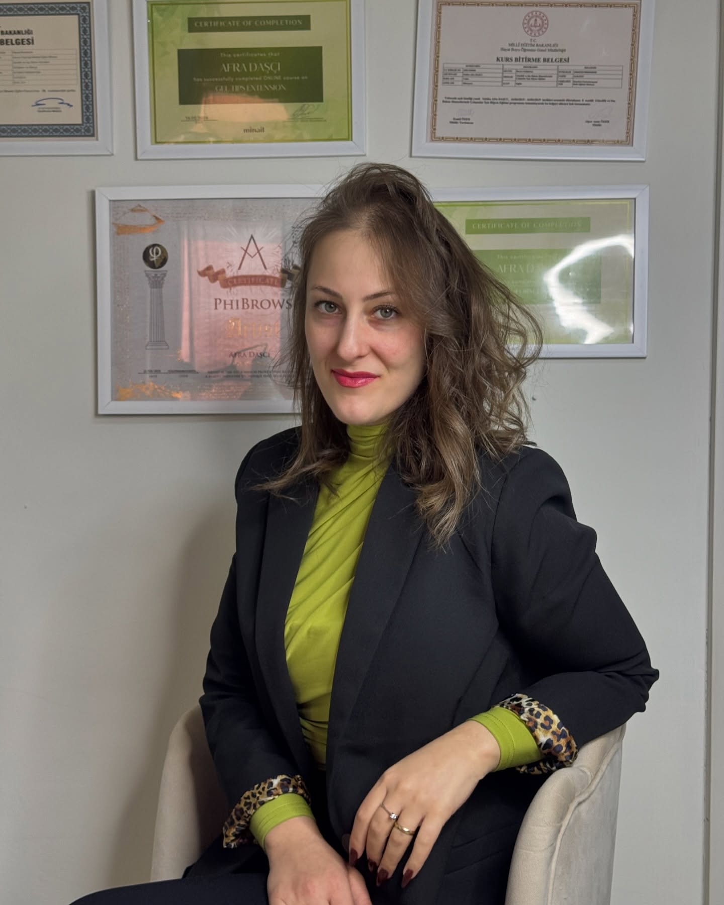 Afra Daşcı - Güzellik uzmanı